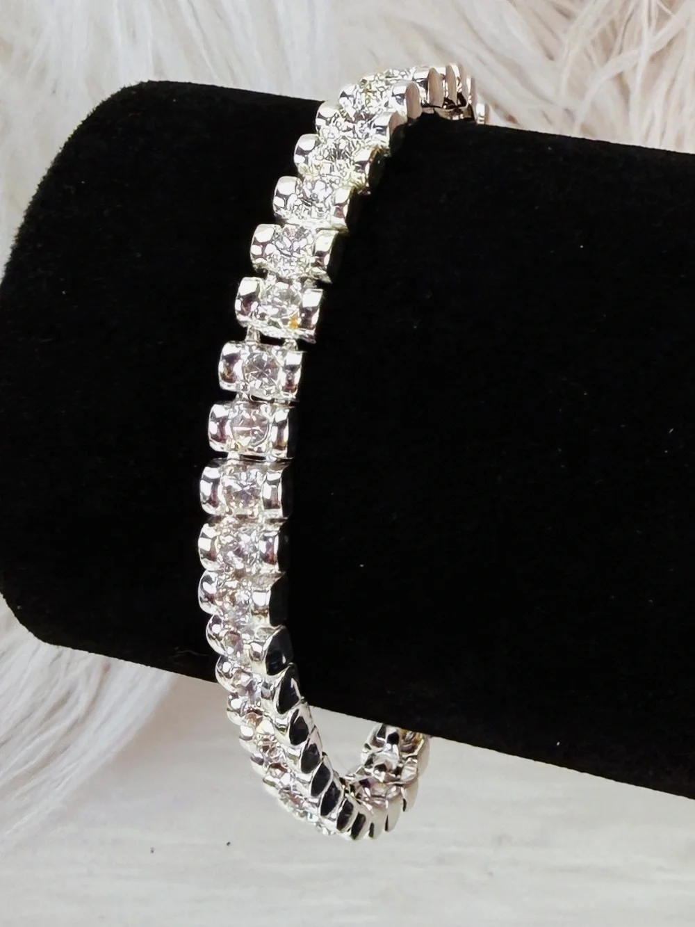 Vintage Silvertone crystal clear bling weighted tennis bracelet